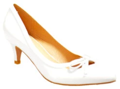 Forever Aubree 17 Womens Kitten Heel Pointed Toe Pumps