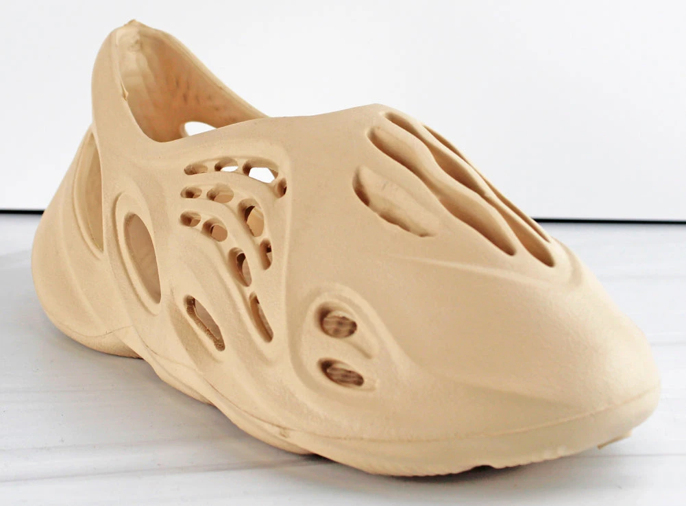 Catalina Little Kid's Foam Runner Cut Out Sneakers 6 Catalina Little Kid's Foam Runner Cut Out Sneakers - Image 4