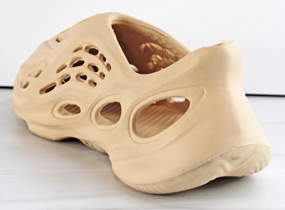 Catalina Little Kid's Foam Runner Cut Out Sneakers 8 Catalina Little Kid's Foam Runner Cut Out Sneakers - Image 6