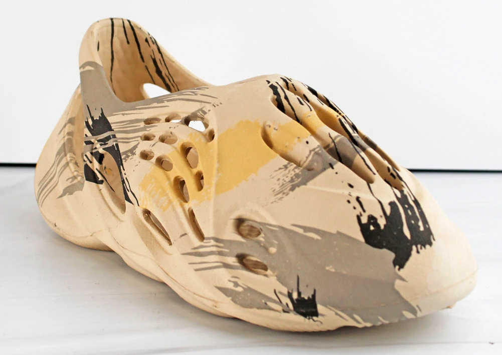 Catalina Little Kid's Foam Runner Cut Out Sneakers 12 Catalina Little Kid's Foam Runner Cut Out Sneakers - Image 10