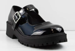 Forever Chief 58 Women's Platform Buckle Accented Lug Sole Shoes