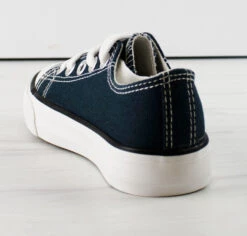 Classic 01K Little Girls Low Top Lace Up Canvas Sneakers -Bamboo Store Classic01k 5