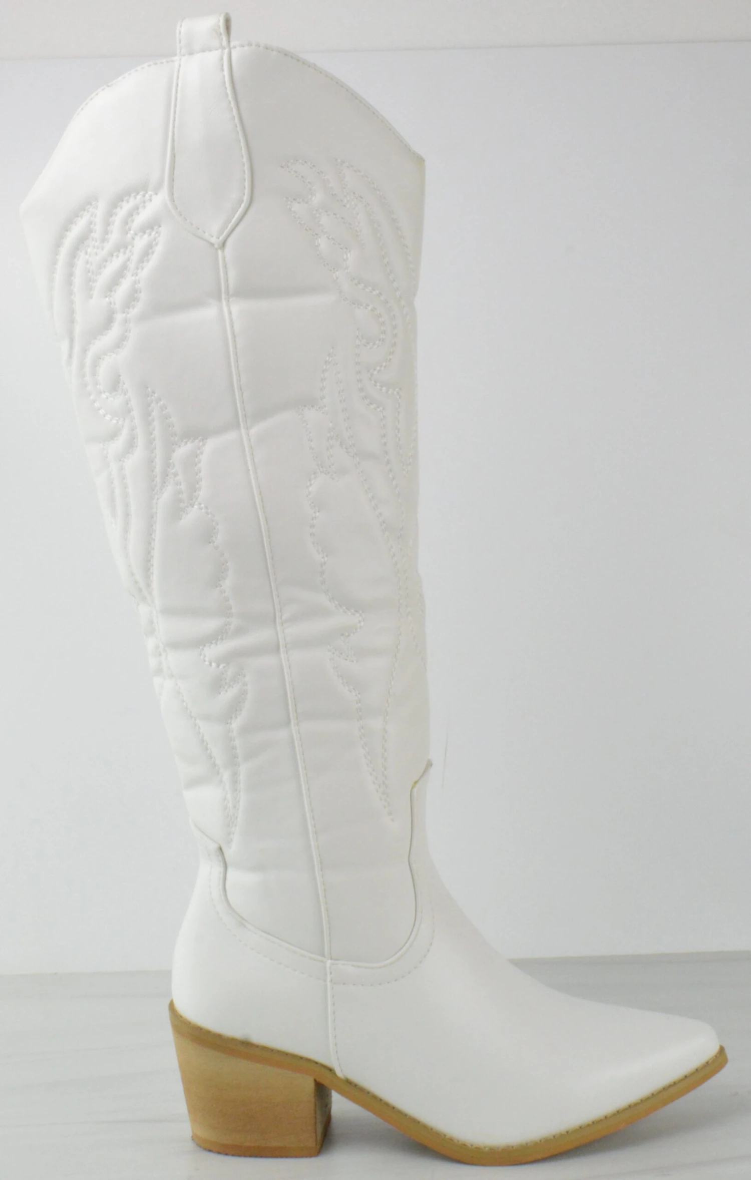 Dallas Women's Western Fashion Tall Cowboy Booties 7 Dallas Women's Western Fashion Tall Cowboy Booties - Image 5