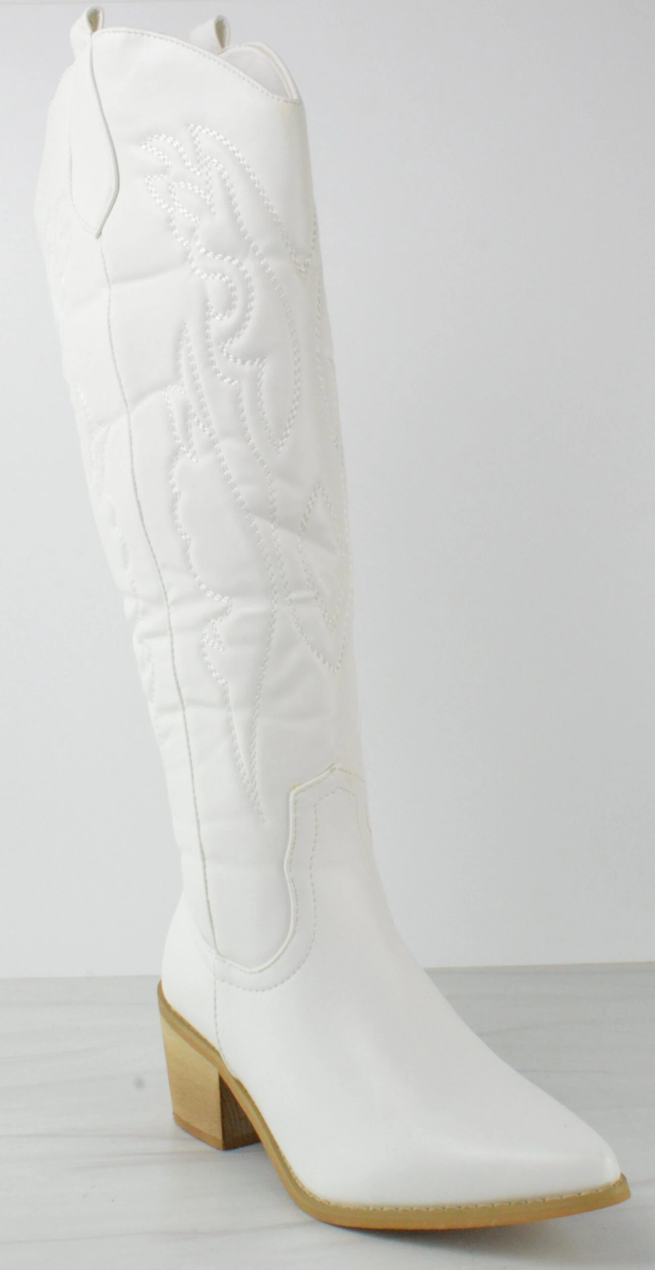 Dallas Women's Western Fashion Tall Cowboy Booties 6 Dallas Women's Western Fashion Tall Cowboy Booties - Image 4