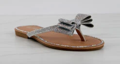 Forever Fannie 102 Womens Rhinestone Bow Embellished Thing Strap Sandals
