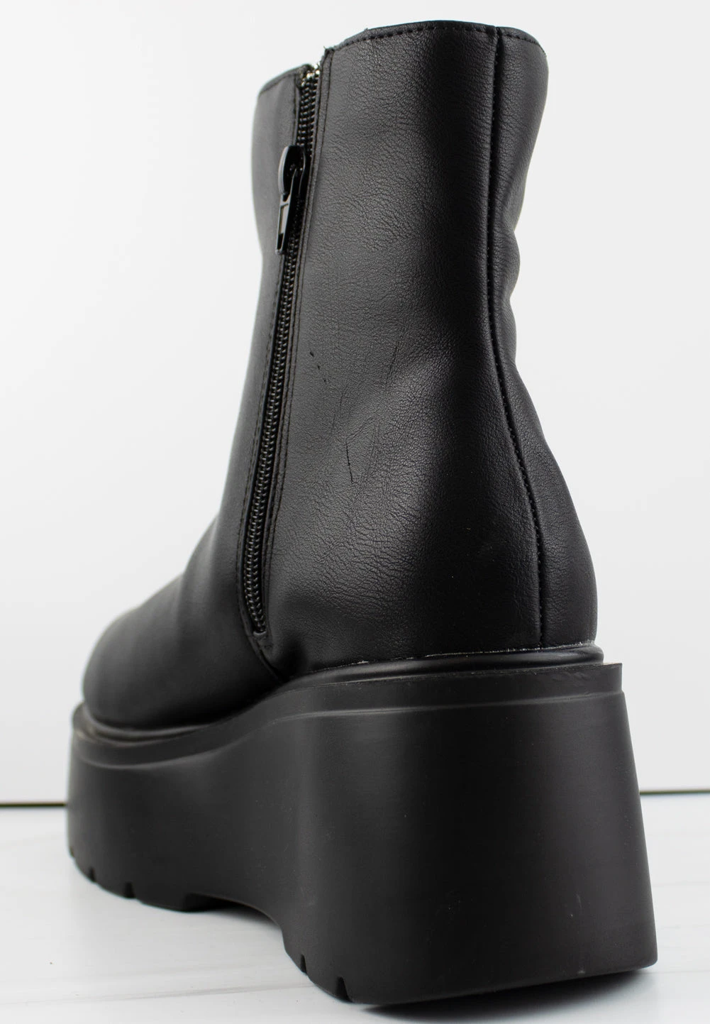 Bamboo Internal 17 Women's Flat Platform Ankle Booties 8 Bamboo Internal 17 Women's Flat Platform Ankle Booties - Image 6