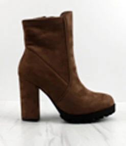 Leslie-2 Womens Block Heeled Ridge Sole High Ankle Boots -Bamboo Store Leslie 2 3 b5e71d35 477c 4824 a128 4c5afc2f43a4