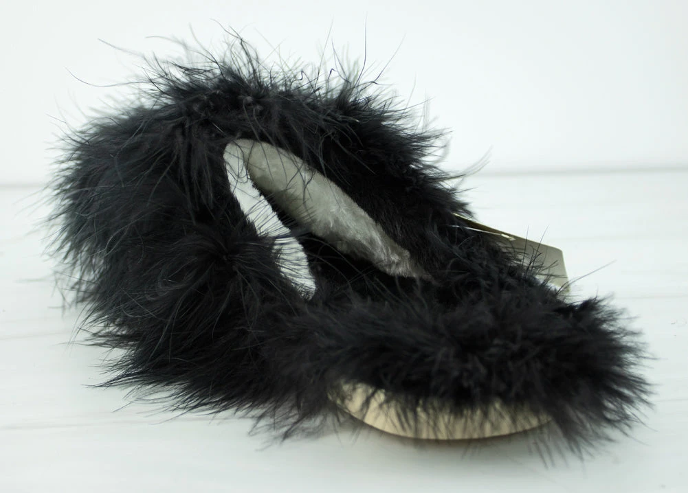 Unknown Women's Closed Toe Fluffy Feather Slippers 5 Unknown Women's Closed Toe Fluffy Feather Slippers - Image 3