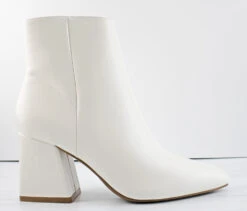 Bamboo Sage 01 Women's Pointed Toe Zip Up Patent Ankle Booties -Bamboo Store MG 8462