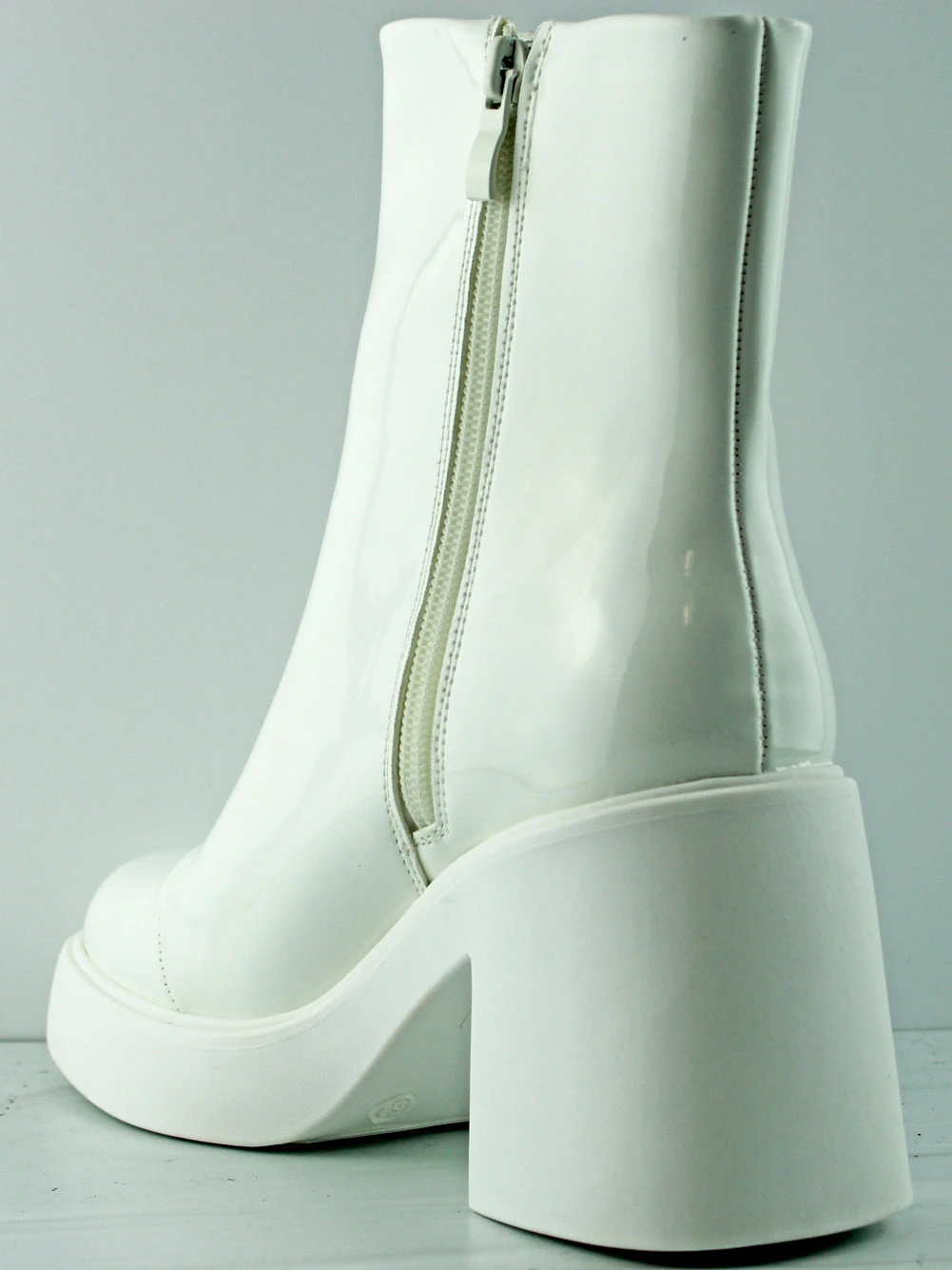 Marino 55 Women's Round Toe Patent Chunky Booties 8 Marino 55 Women's Round Toe Patent Chunky Booties - Image 6