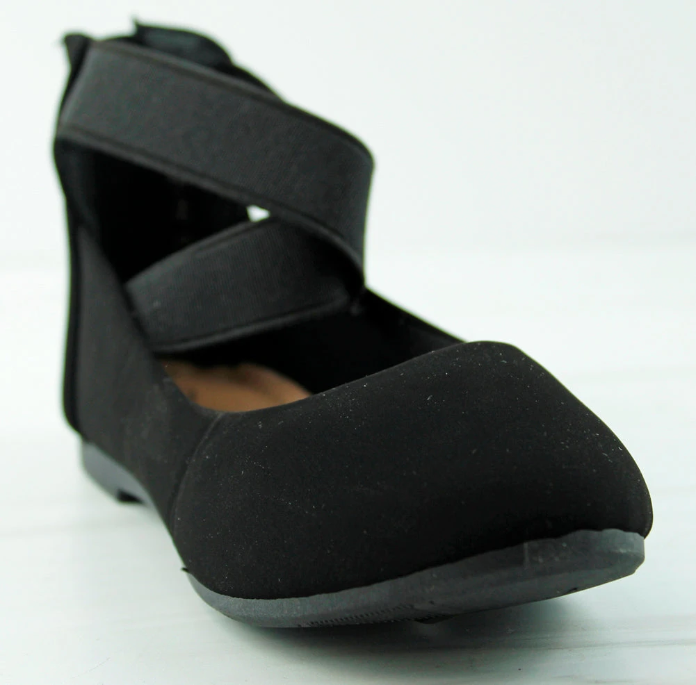 Minnie 1K Little Girl's Strappy Almond Toe Comfort Flats 3 Minnie 1K Little Girl's Strappy Almond Toe Comfort Flats