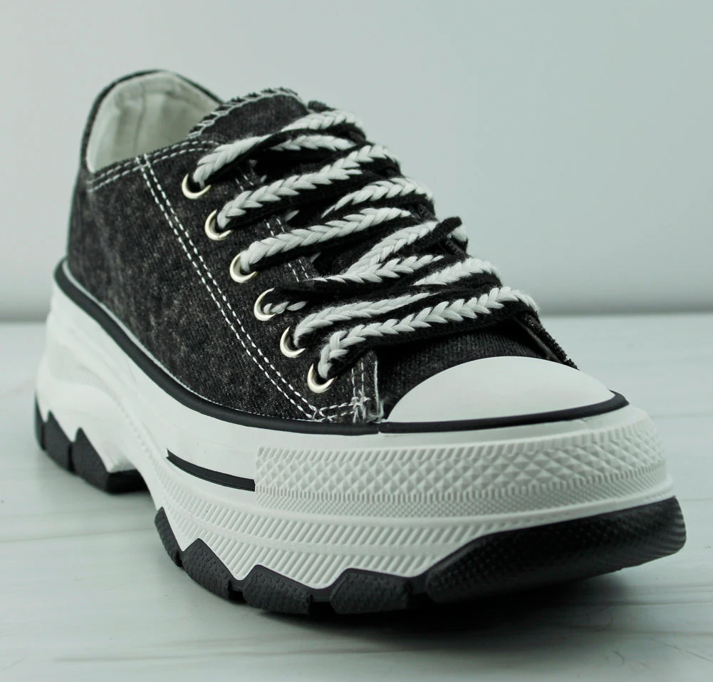 Murphy 58 Women's Low Top Platform Canvas Sneakers 6 Murphy 58 Women's Low Top Platform Canvas Sneakers - Image 4