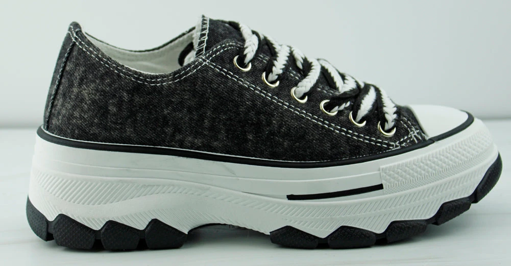 Murphy 58 Women's Low Top Platform Canvas Sneakers 7 Murphy 58 Women's Low Top Platform Canvas Sneakers - Image 5