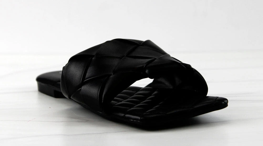 Forever Padded 18 Womens Woven Band Padded Squared Toe Slip On Sandals 6 Forever Padded 18 Womens Woven Band Padded Squared Toe Slip On Sandals - Image 4