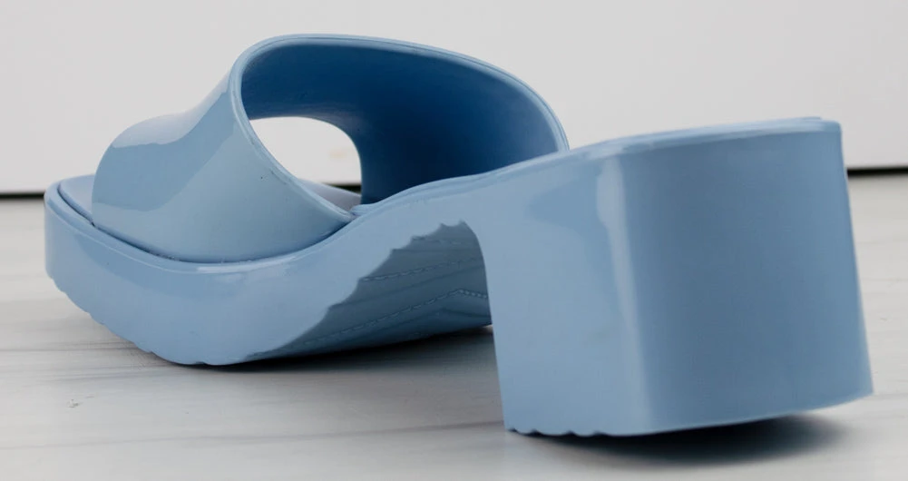 Rhea Women's Patent Slip On Chunky Low Heeled Sandals 5 Rhea Women's Patent Slip On Chunky Low Heeled Sandals - Image 3