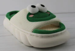 Unknown Cartoon Frog Soft Sole Platform Comfort Slides
