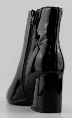 Bamboo Tux 03 Women's Round Toe Block Heeled Ankle Booties -Bamboo Store tux03blackpat1