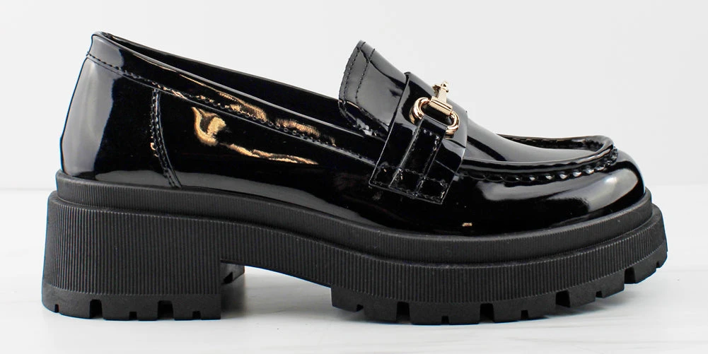 Forever Zola 22 Women's Platform Chain Accented Lug Sole Shoes 3 Forever Zola 22 Women's Platform Chain Accented Lug Sole Shoes - Image 2