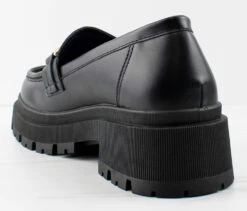 Forever Zola 22 Women's Platform Chain Accented Lug Sole Shoes 15 Forever Zola 22 Women's Platform Chain Accented Lug Sole Shoes -Bamboo Store zola22charcoalpu1